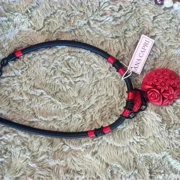 Ana capri Jewelry Two Necklaces One Bracelet See Pictures New(276) - Picture 3 of 8